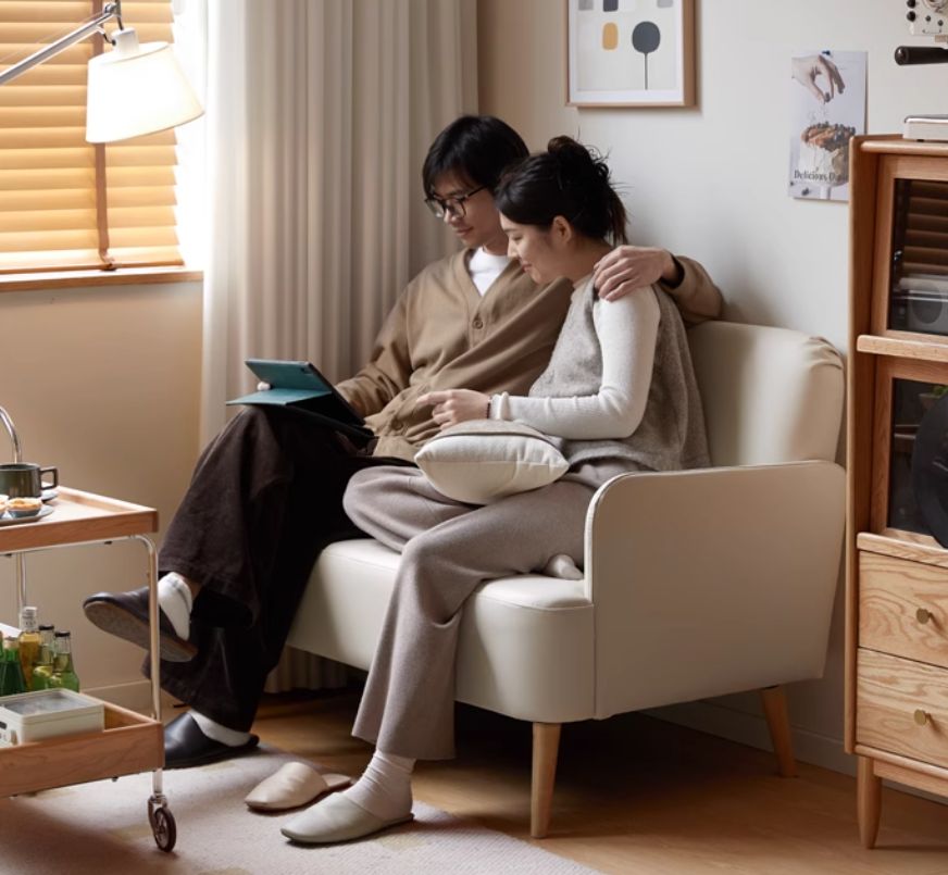 Beech Solid Wood Technology Cloth Sofa