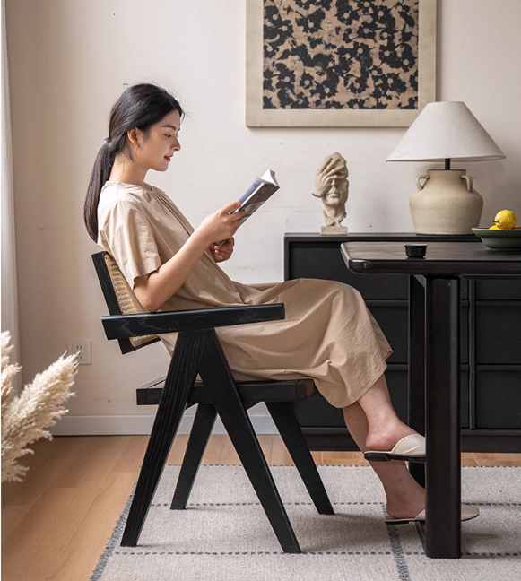 Ash, Oak, Cherry Solid Wood Light Luxury Leisure Dining Chair