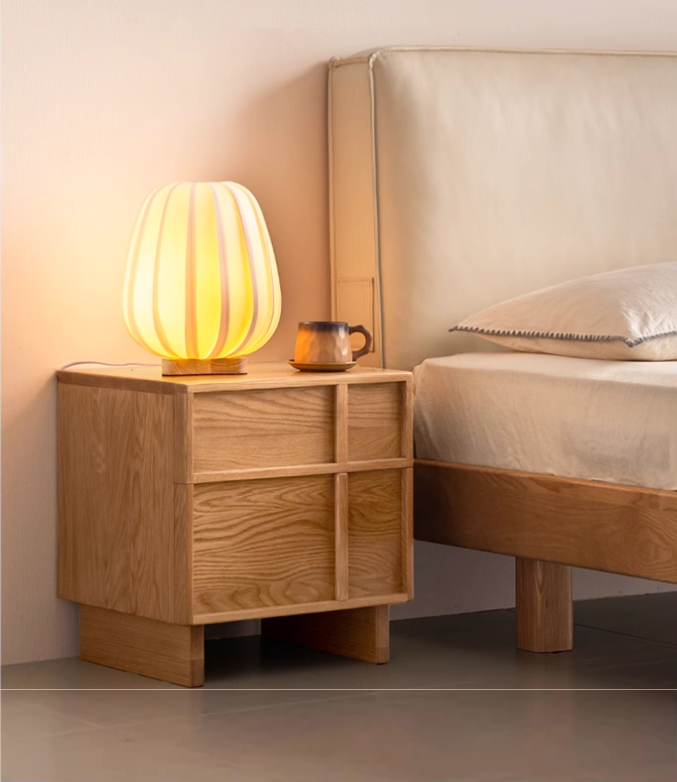 Red Oak, White Oak Solid Wood Two-drawer Nightstand