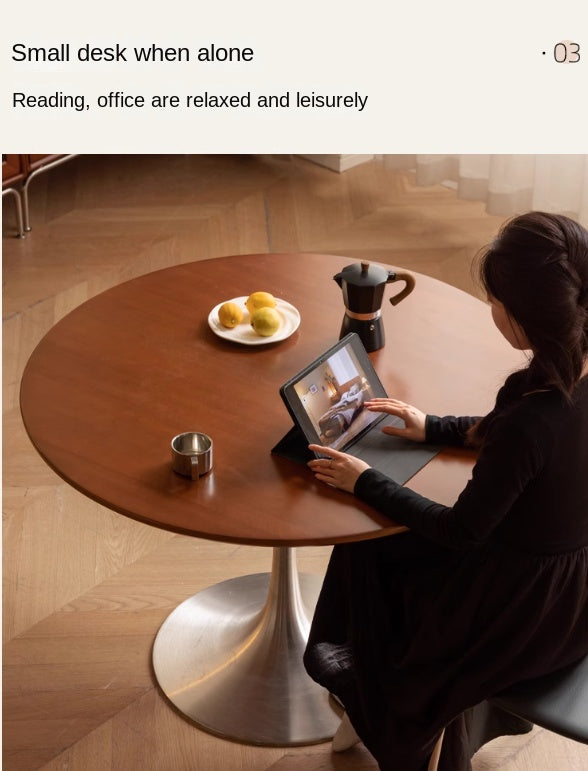 Poplar Solid Wood Antique Style Round Bauhaus Tea Table