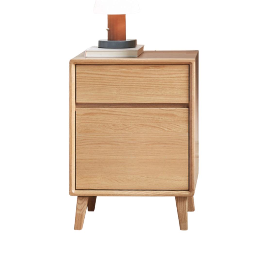 Oak Solid Wood Nordic Style Nightstand