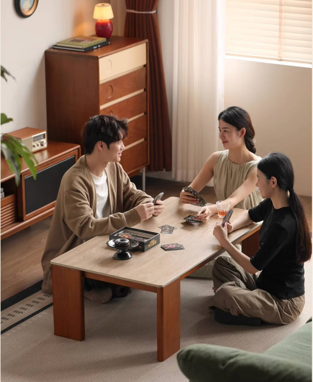 Poplar Solid Wood Medieval Style Rock Plate Coffee Table