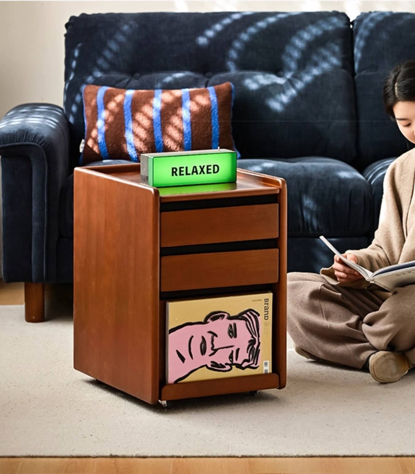 Oak Solid Wood Simple Style Nightstand