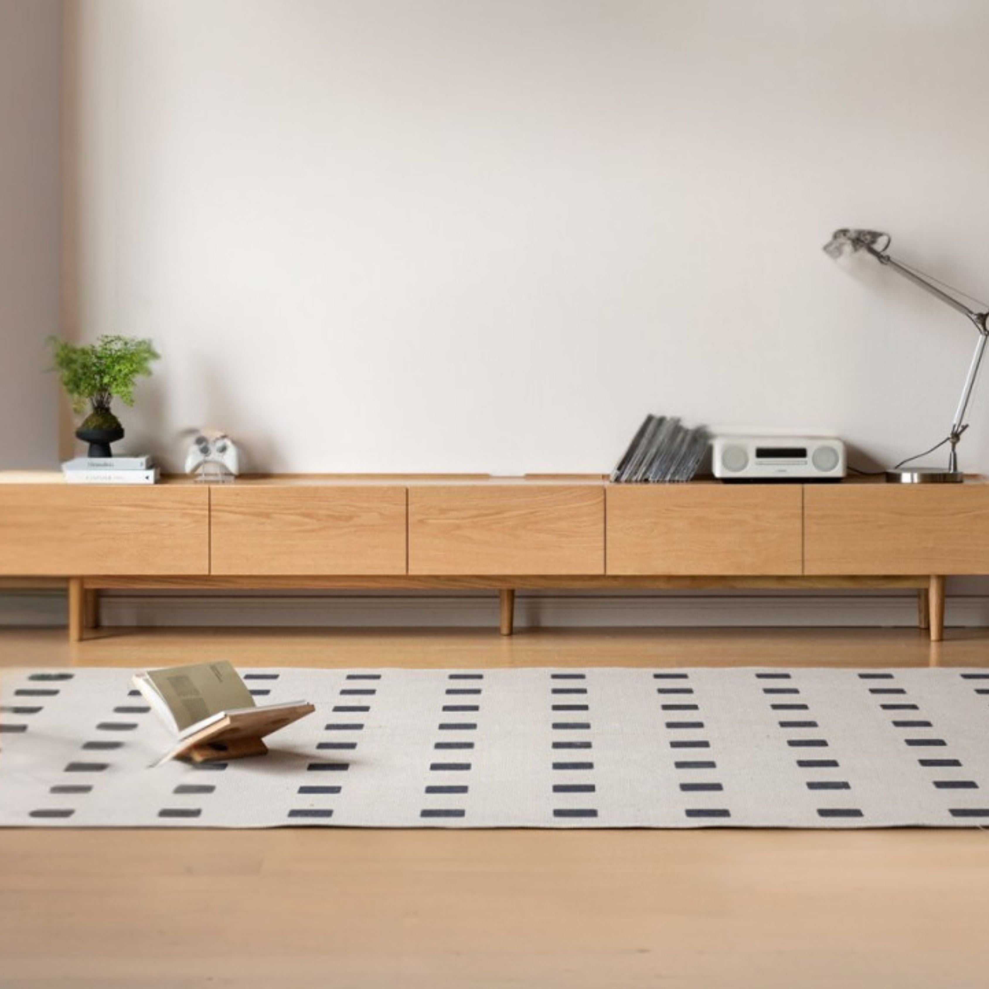 Oak Solid Wood Modern Large Floor TV Cabinet.