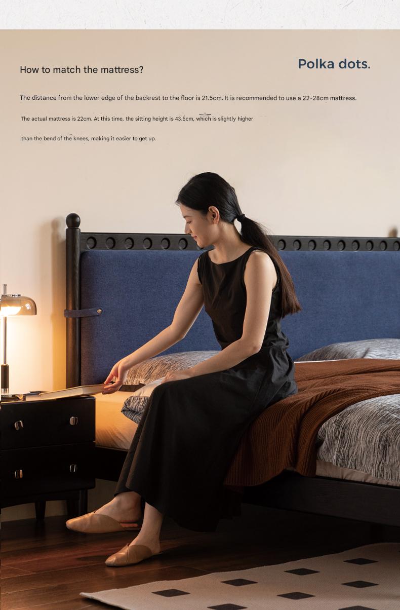 Ash Solid Wood Bauhaus Soft Leaning Antique Style Bed