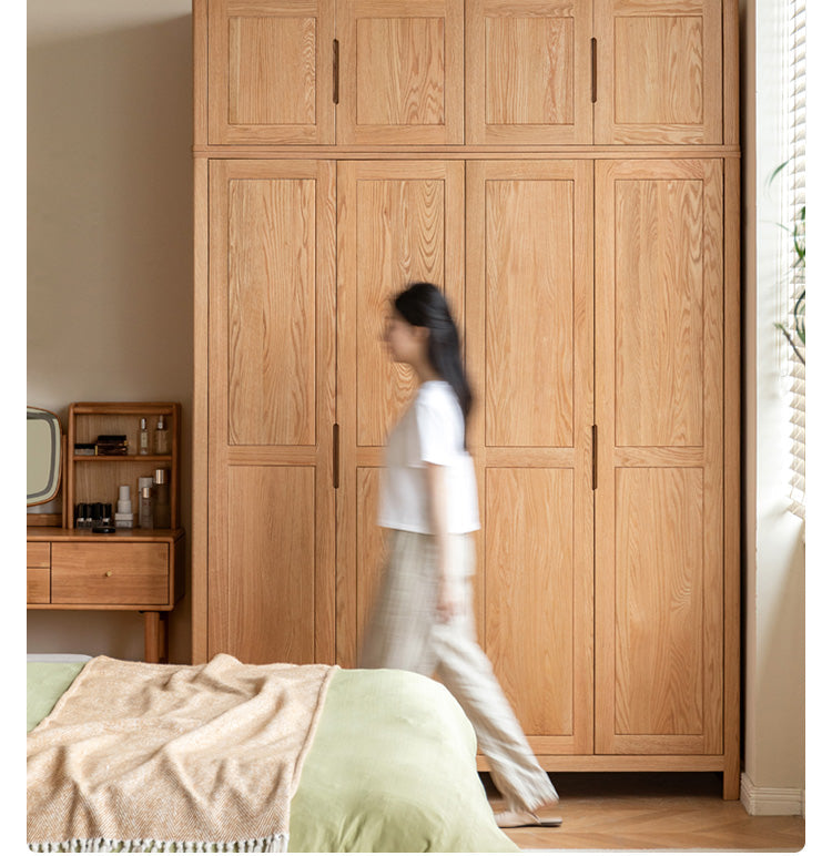 Oak solid wood combined Wardrobe.