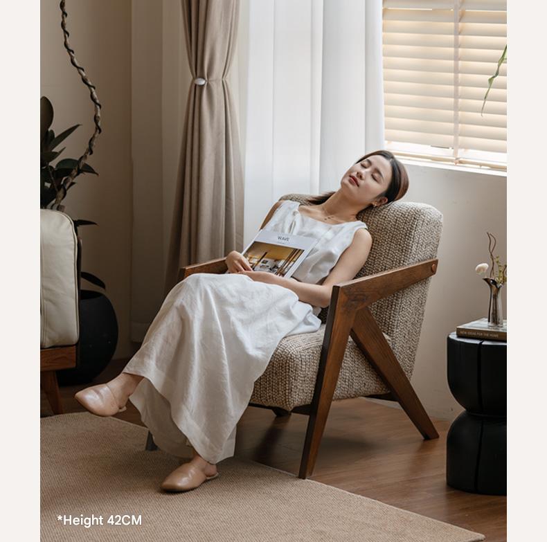 Oak Solid Wood Middle Ages Chair