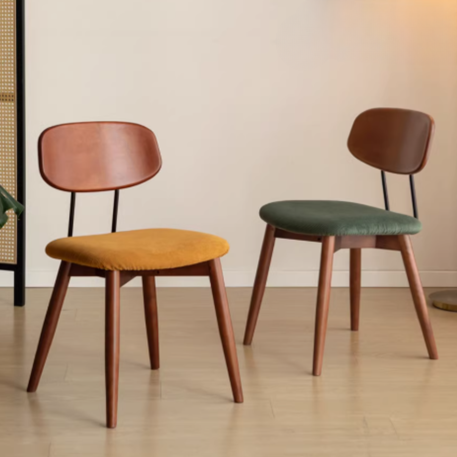 Set pcs 4 Beech, Cherry Solid Wood Medieval Style Soft Retro Dining Chair