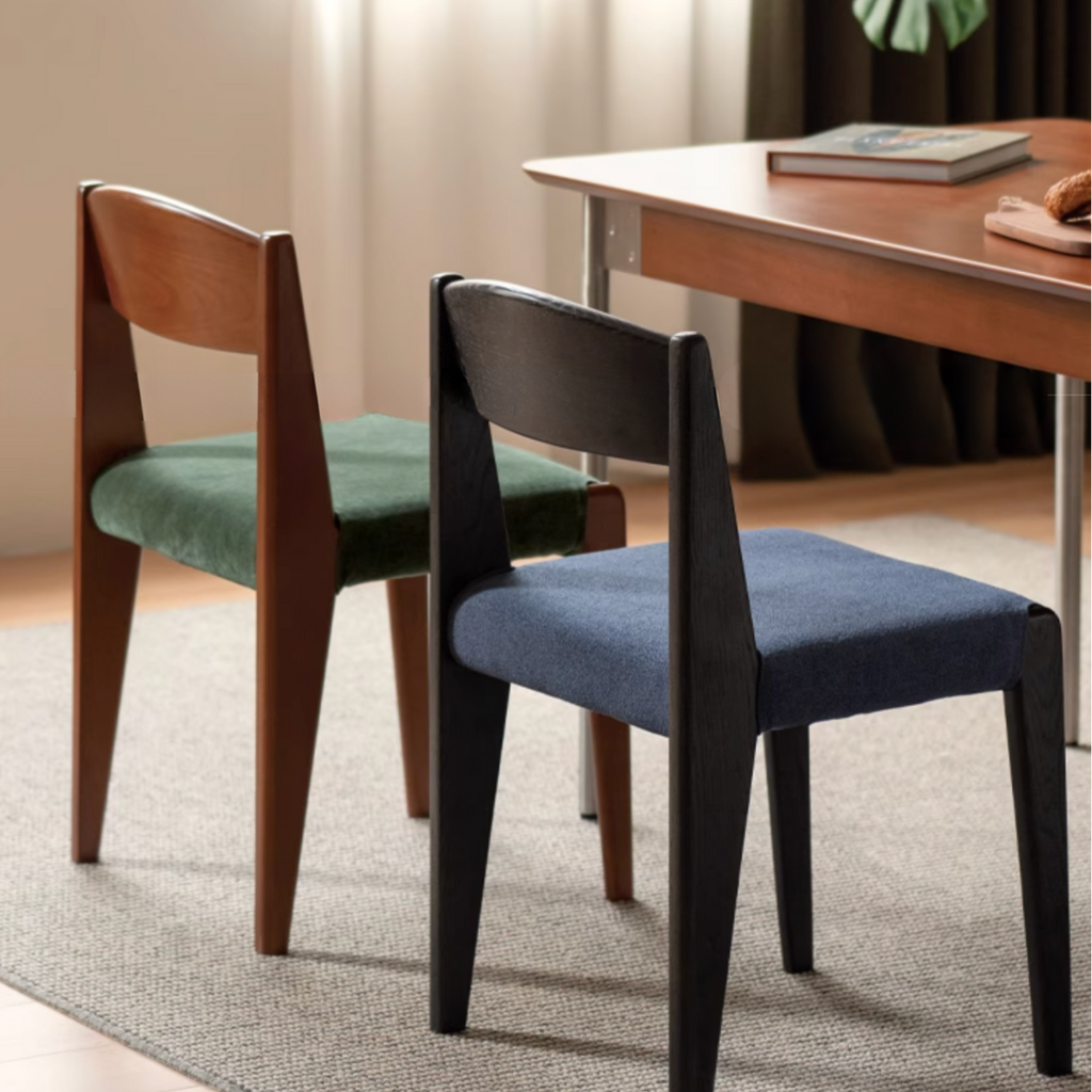 pcs 4 set Poplar Solid Wood Medieval Style Dining Chair