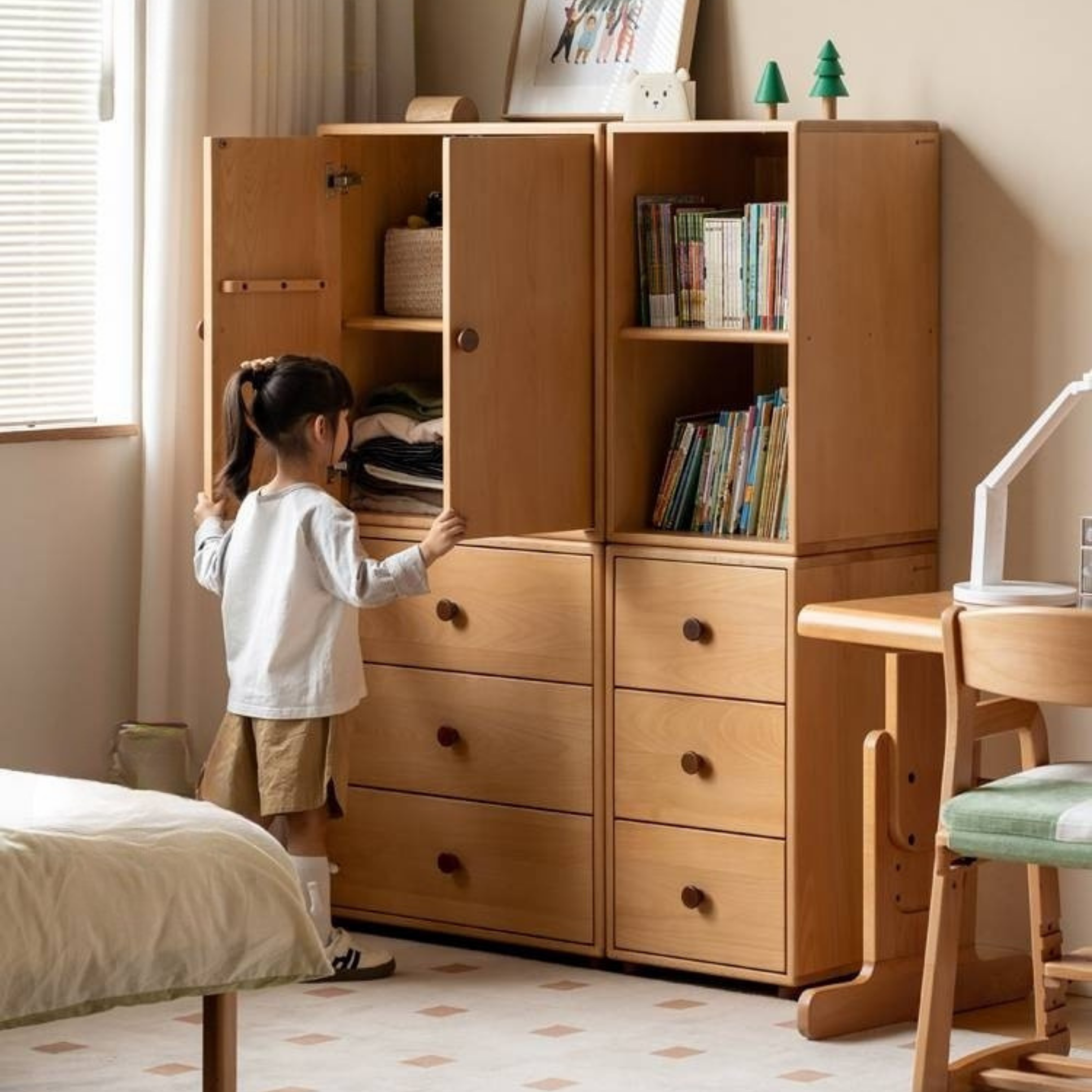 Beech Solid Wood Children's Bucket Cabinet