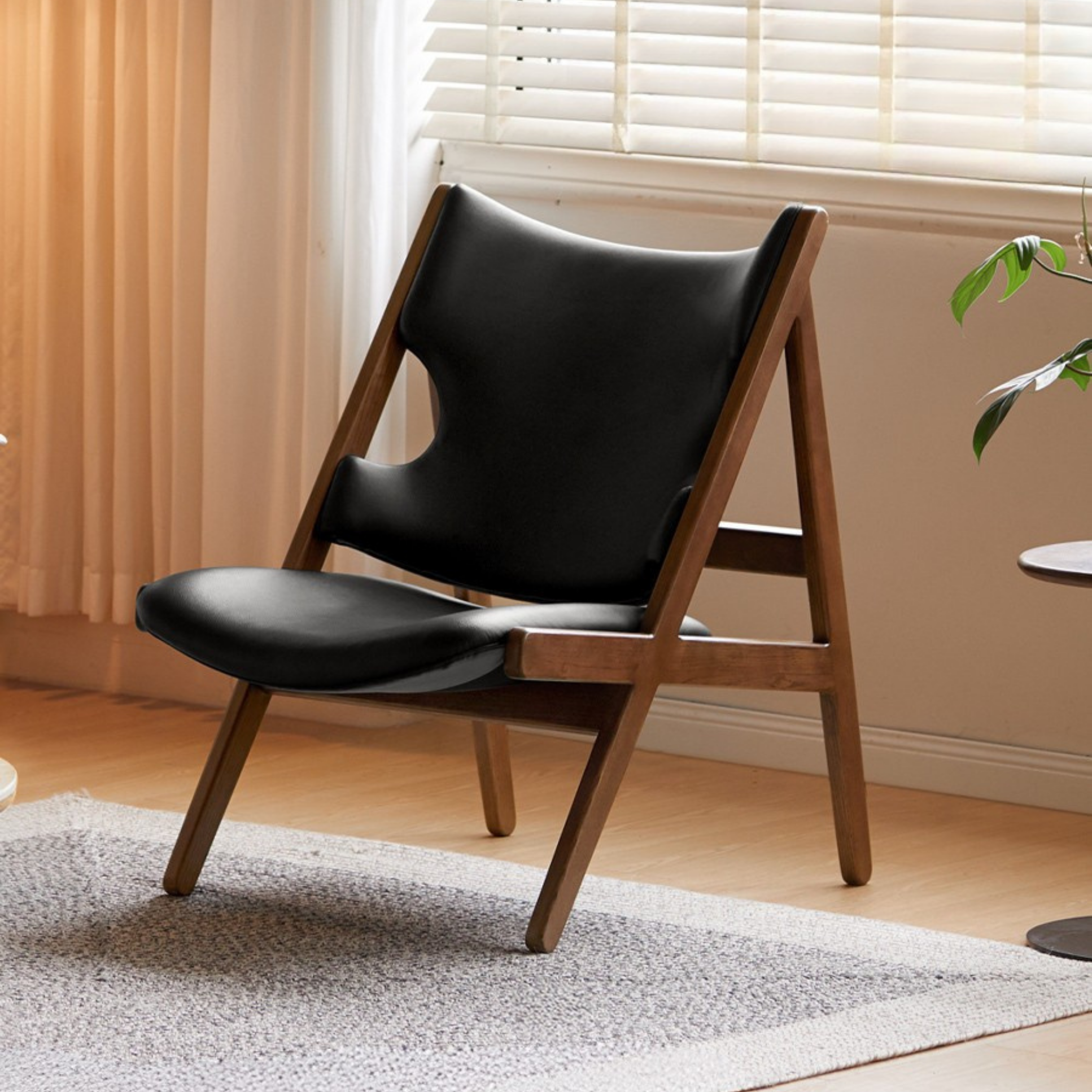 Ash Solid Wood Sofa Chair Fabric Back