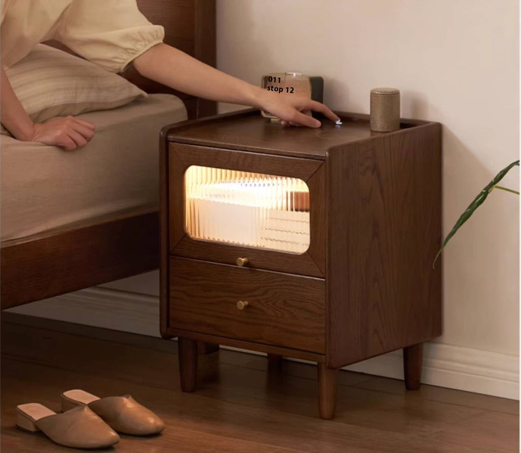 Oak Solid Wood Modern Style Nightstand