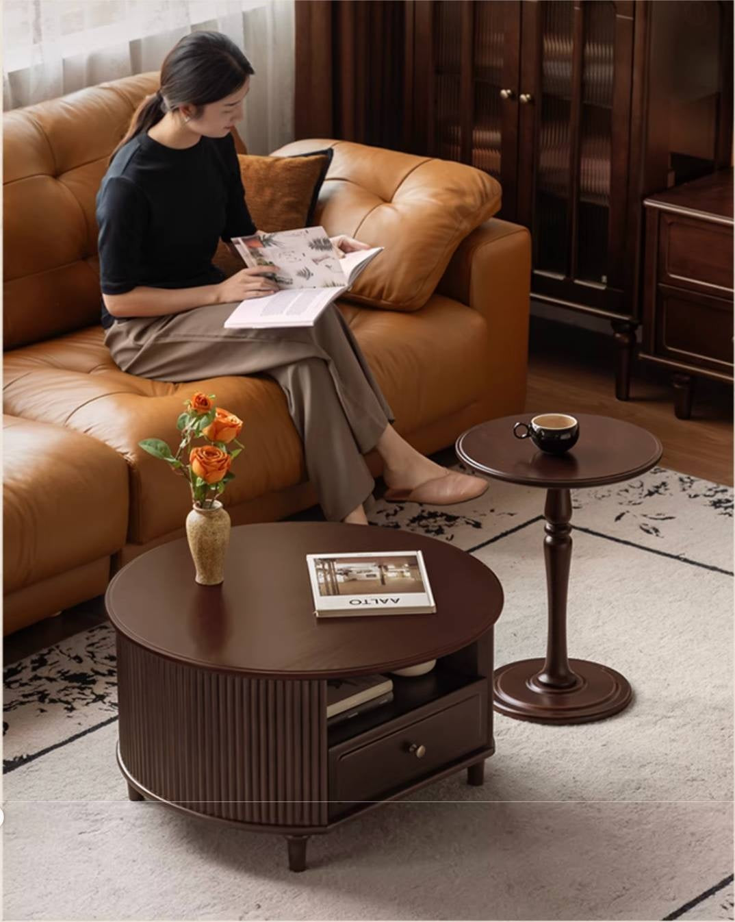 Poplar Solid Wood American Retro Style Round Coffee Table