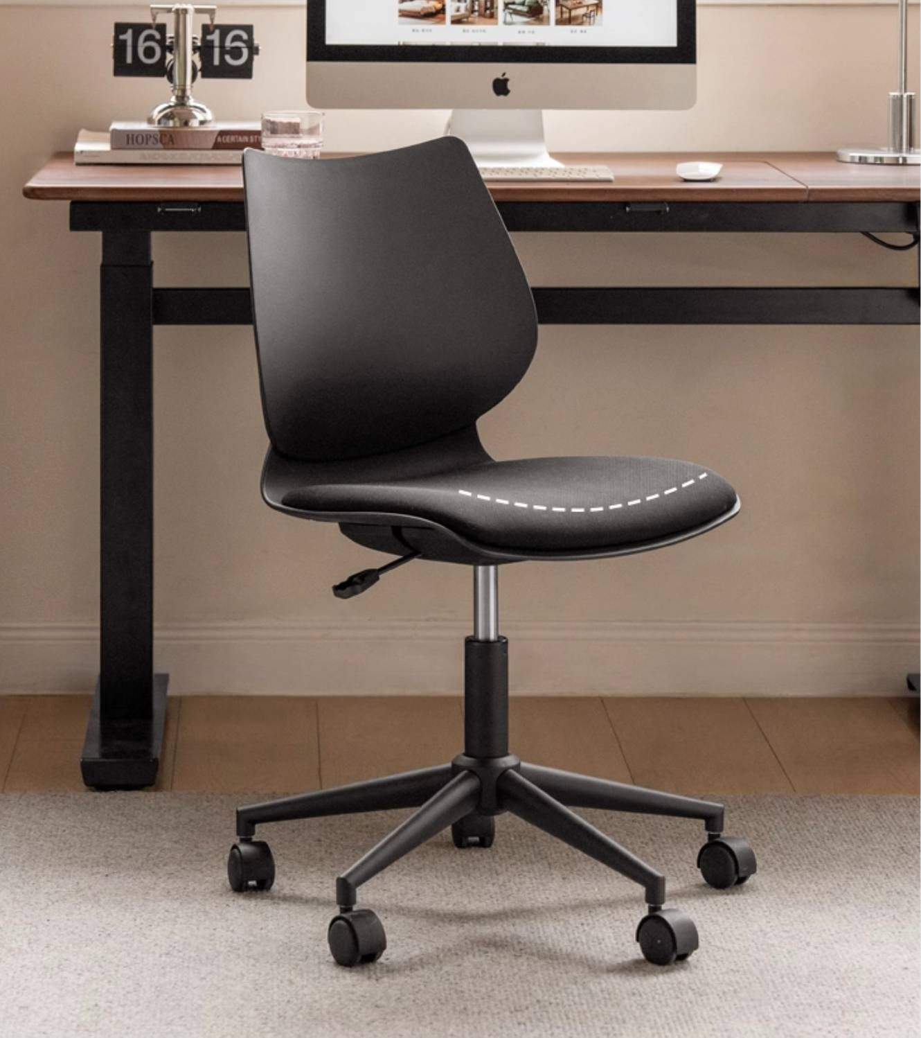 Fabric Adjustable And Casual Office Chair