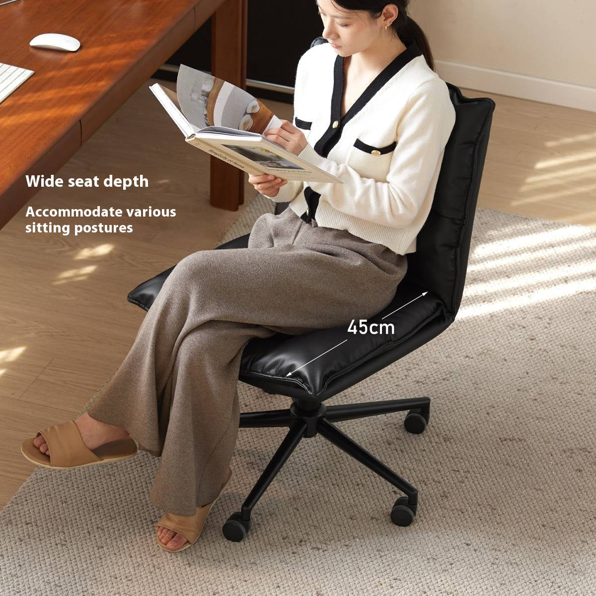 Leather Modern Simple Rotating Office Chair